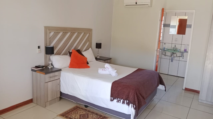 To Let 20 Bedroom Property for Rent in Kuruman Northern Cape